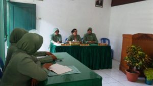 KETUA PERSIT KCK CABANG XVIII KODIM 0703CILACAP MENGUNJUNGI PERSIT KCK RANTING 02 KORAMIL 01CILACAP  3