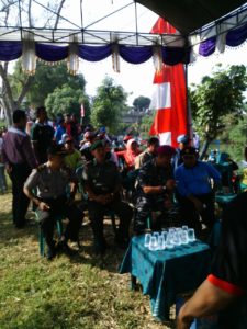 8. Kodim Bangkalan Bersama Lanal Batuporon Gelar Lomba Dayung Rubber Boat (2)