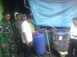 B. 07 Cegah Malaria, Satgas Pamtas Yonif 516 CY Gelar Fogging dan Abatisasi (1)