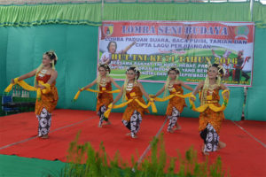 KODIM 0804 GELAR LOMBA SENI TARI DAN LOMBA BACA PUISI  DALAM RANGKA HUT TNI KE 71  4