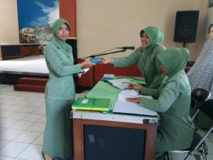 PERTEMUAN RUTIN ANGGOTA PERSIT KCK RANTING 01 MAKODIM 0703CILACAP 2