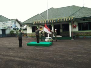 KODIM 0703CILACAP GELAR UPACARA BENDERA MINGGU KE-1 BULAN SEPTEMBER 2016 1