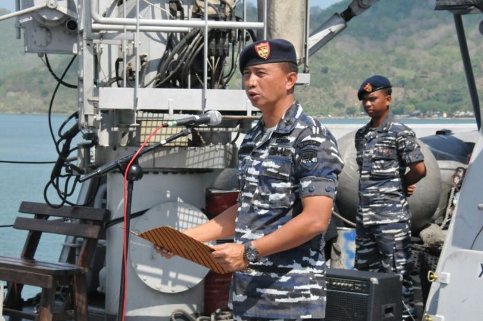 02-kri-sultan-hasanuddin-laksanakan-upacara-kenaikan-pangkat-dilaut-3