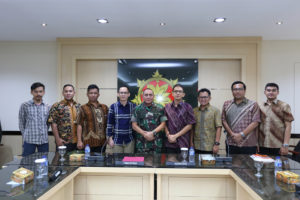 1-audiensi-masyarakat-pancasila-dengan-pangkostrad-4