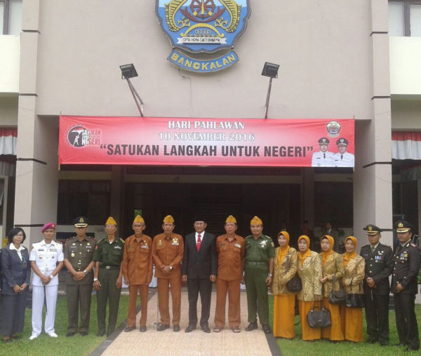 101116-bpo-hari-pahlawan-3