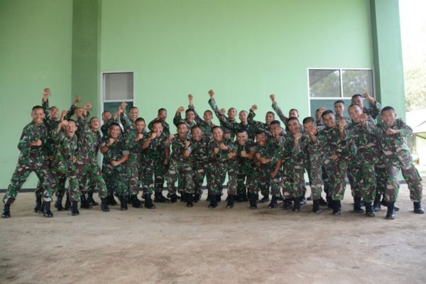 54-pelepasan-kontingen-peleton-tangkas-perwakilan-divif-1-kostrad-5