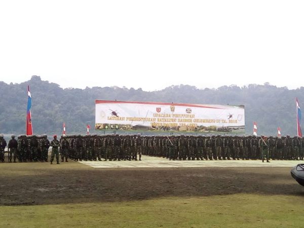 upacara-penutupan-latihan-pembentukan-bataliyon-raider-3