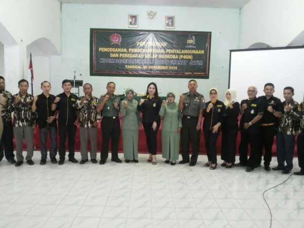 10-kodim-bangkalan-gandeng-dpd-granat-jatim-sosialisasi-bahaya-narkoba-b