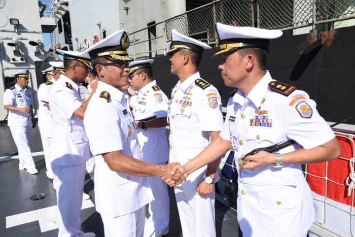 Tiga Komandan Kri Di Jajaran Satkor Koarmada Ii Di Serah Terimakan